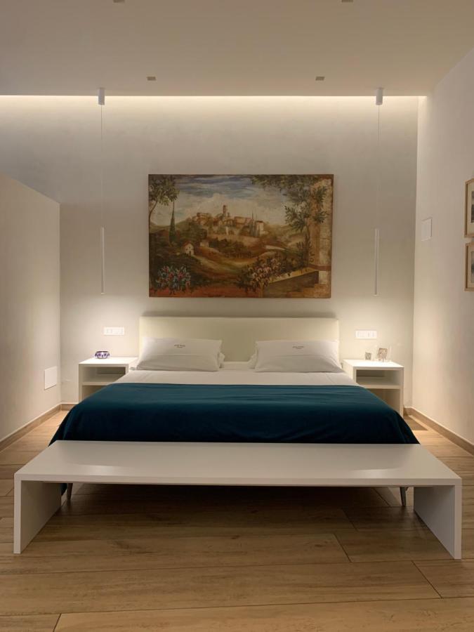 Lägenhet Studio på 76 m² i Citta Antica med 1 badrum  Verona Exteriör bild