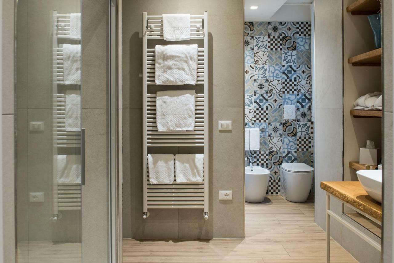 Lägenhet Studio på 76 m² i Citta Antica med 1 badrum  Verona Exteriör bild